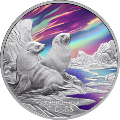 Mother of Pearl Clouds - strieborná minca s nominálnou hodnotou 1 Oz